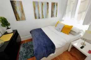 Ideal 3br Near Times Square